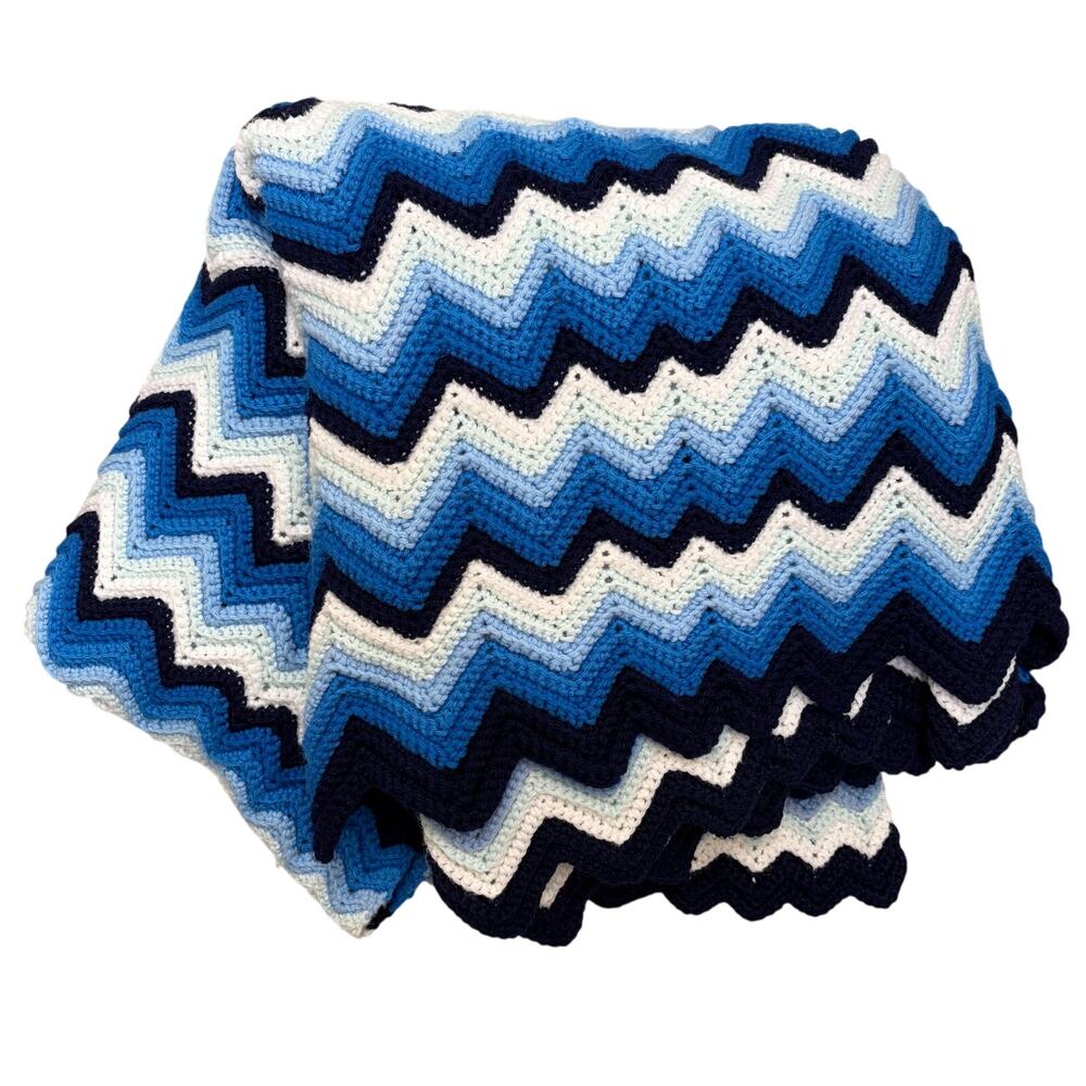 Handmade Large Afghan Blue & White Chevron Wave Zig Zag Pattern Blanket 60"x67"